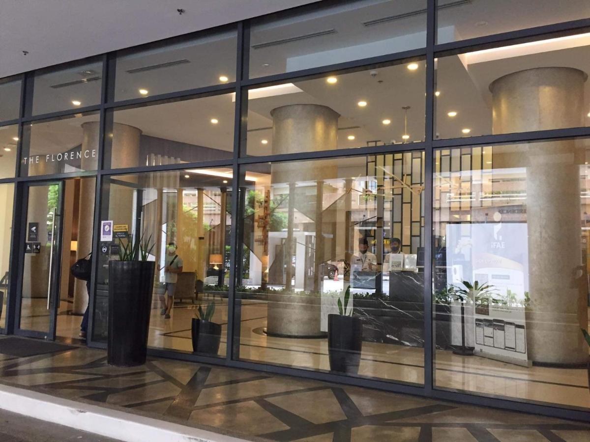 The Florence At Mckinley Hill Taguig Esterno foto