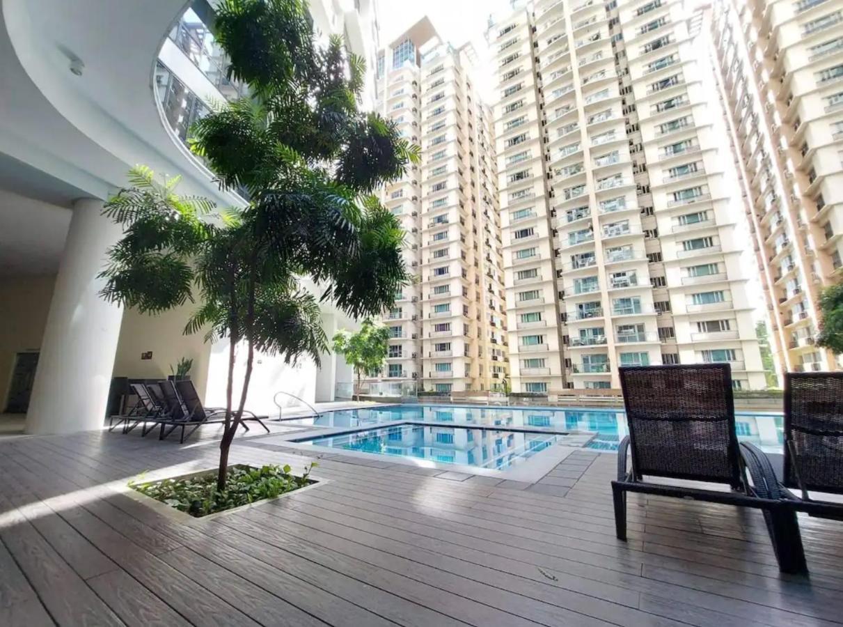 The Florence At Mckinley Hill Taguig Esterno foto